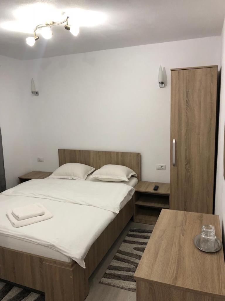 Vila Fan Confort Viseu de Sus Bagian luar foto